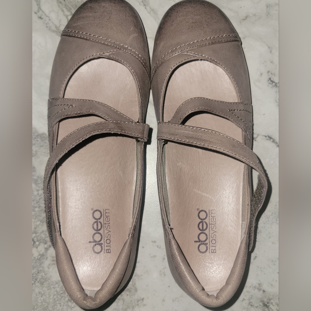Abeo B.I.O. System 'Tiara' Mary Jane Comfort Shoes 7N Taupe Leather Arch Support